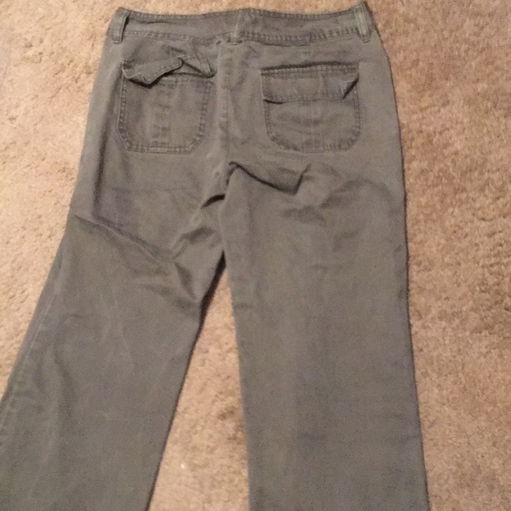Olive Green Color Women’s Size 6 Low Waist Pants - Picture 2 of 8
